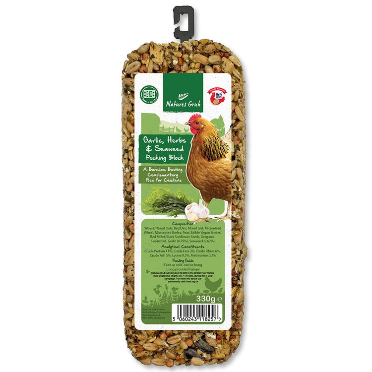 Natures Grub Pecking Block with Garlic, Herbs &amp; Seaweed image 1